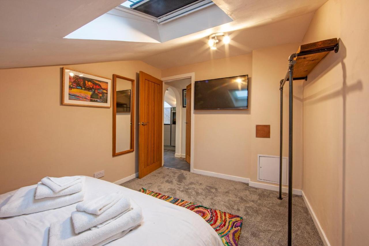 Premium 2Nd Floor 2 Bed Apt Sleeps 4 Adults In Oban Town エクステリア 写真